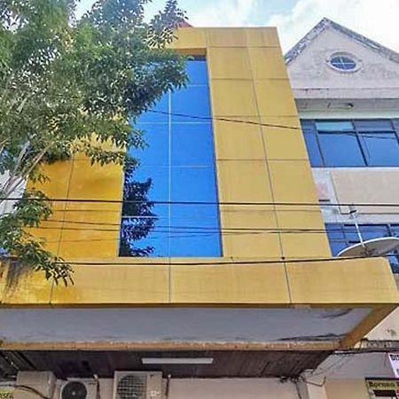 Good Sleep Balikpapan Mitra Reddoorz Hotel Exterior foto