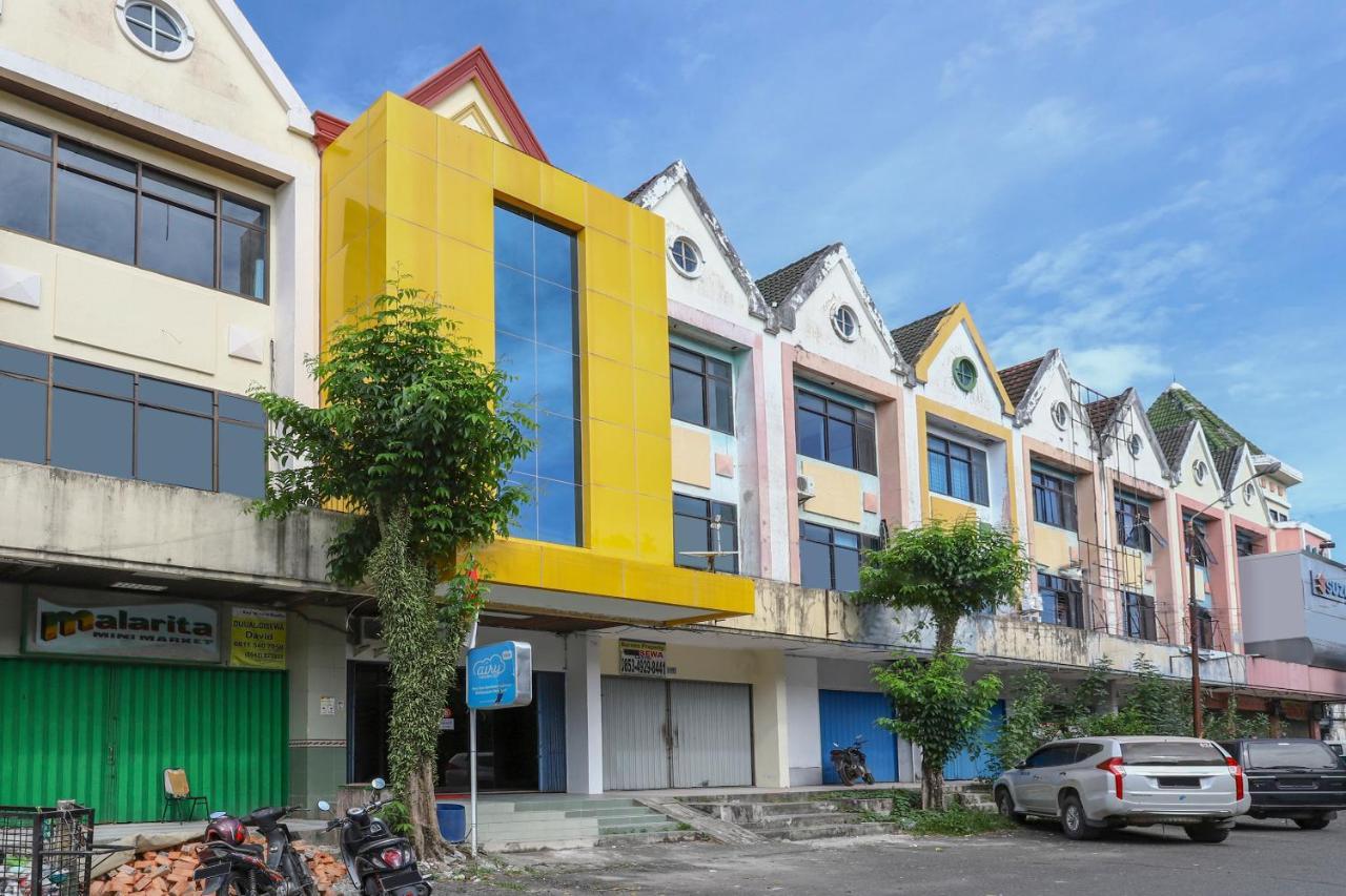 Good Sleep Balikpapan Mitra Reddoorz Hotel Exterior foto