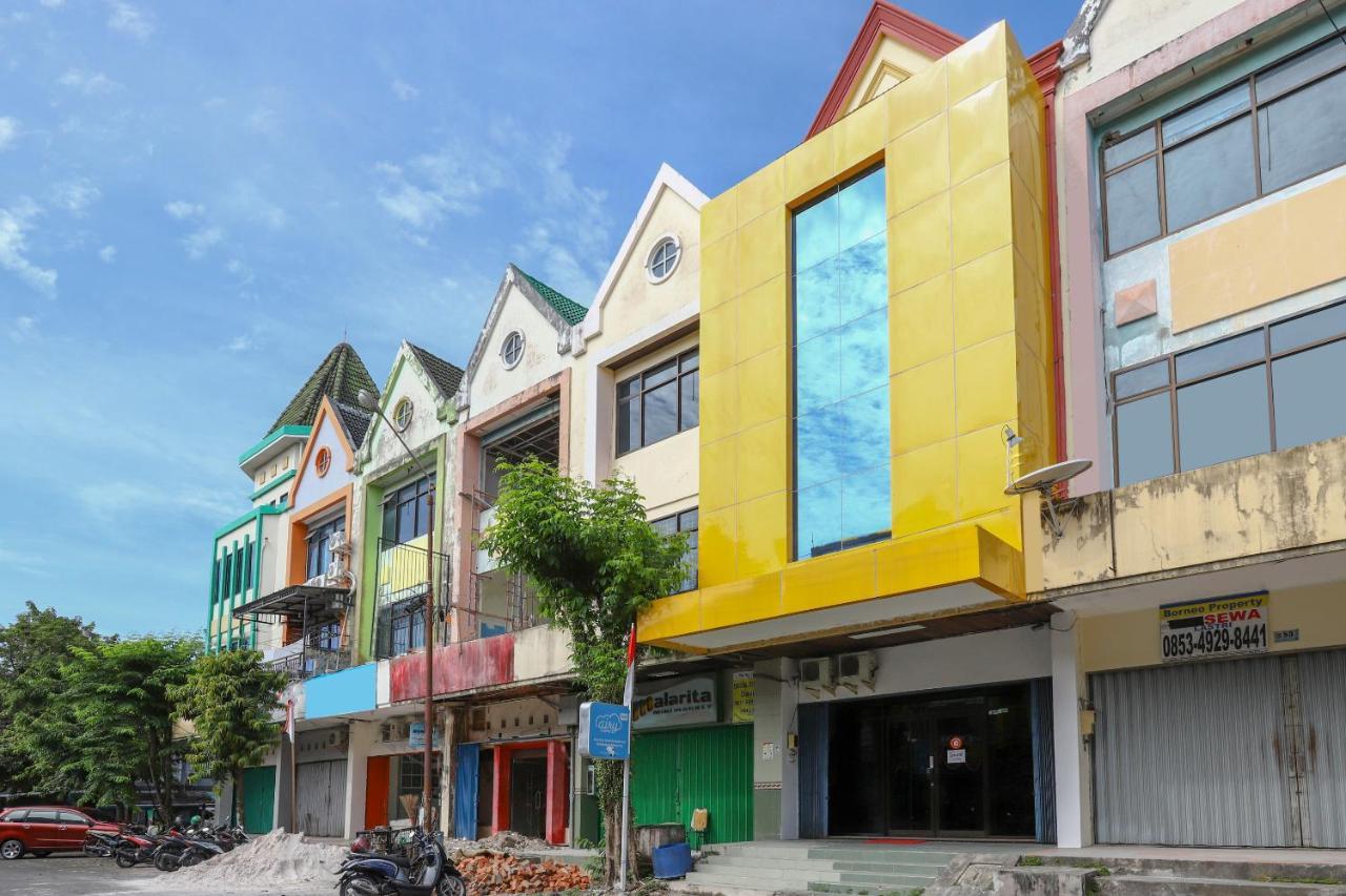 Good Sleep Balikpapan Mitra Reddoorz Hotel Exterior foto