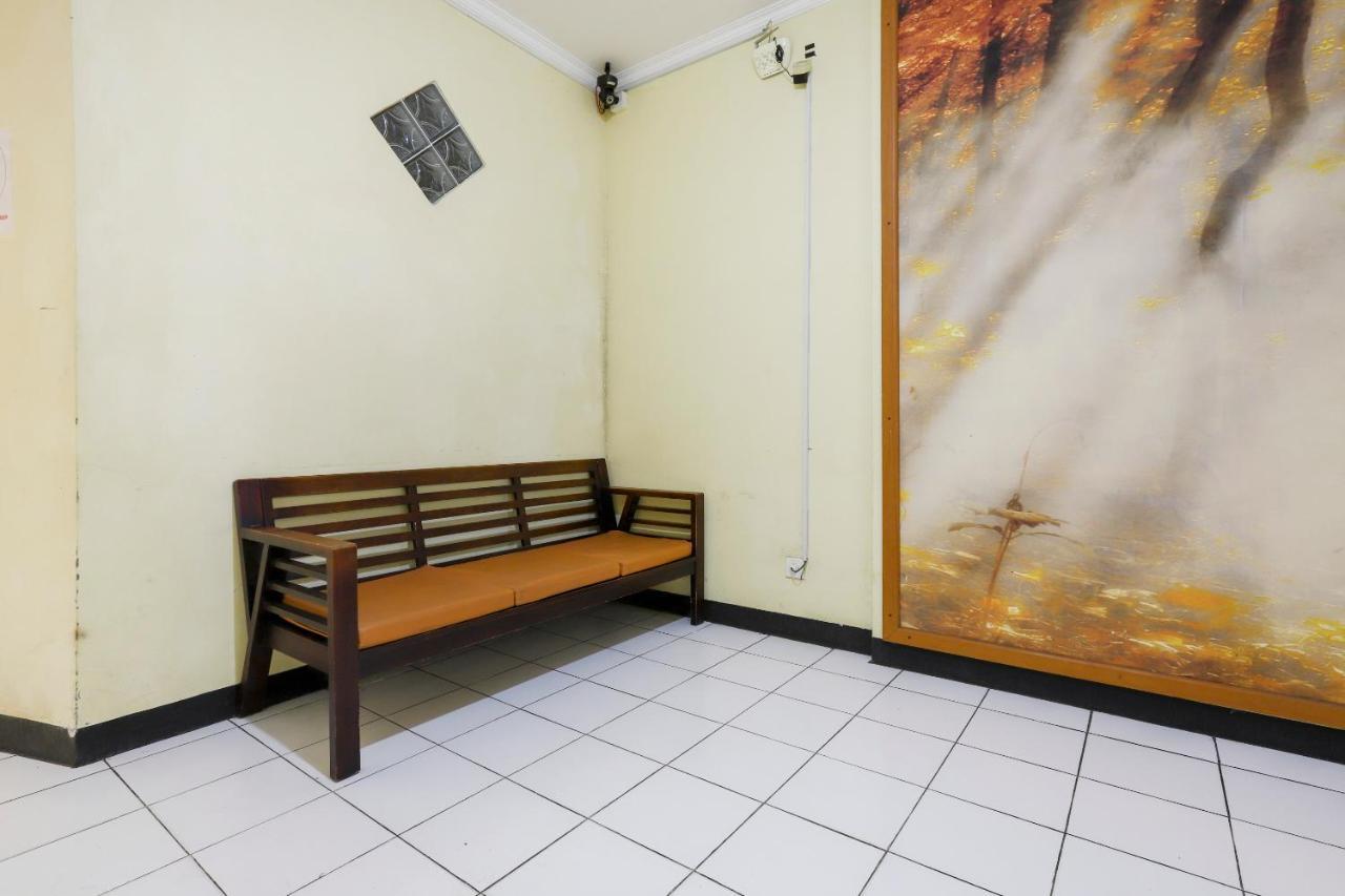 Good Sleep Balikpapan Mitra Reddoorz Hotel Exterior foto