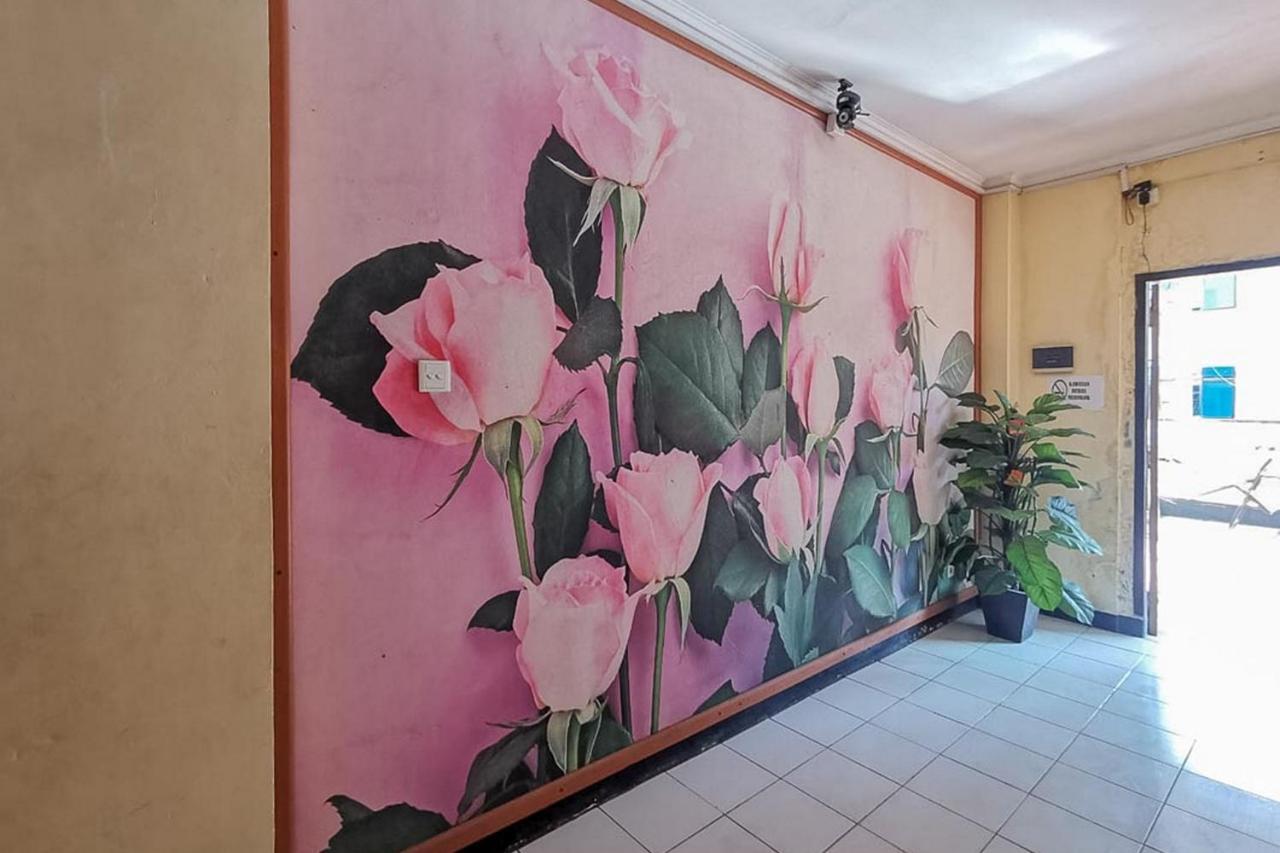 Good Sleep Balikpapan Mitra Reddoorz Hotel Exterior foto