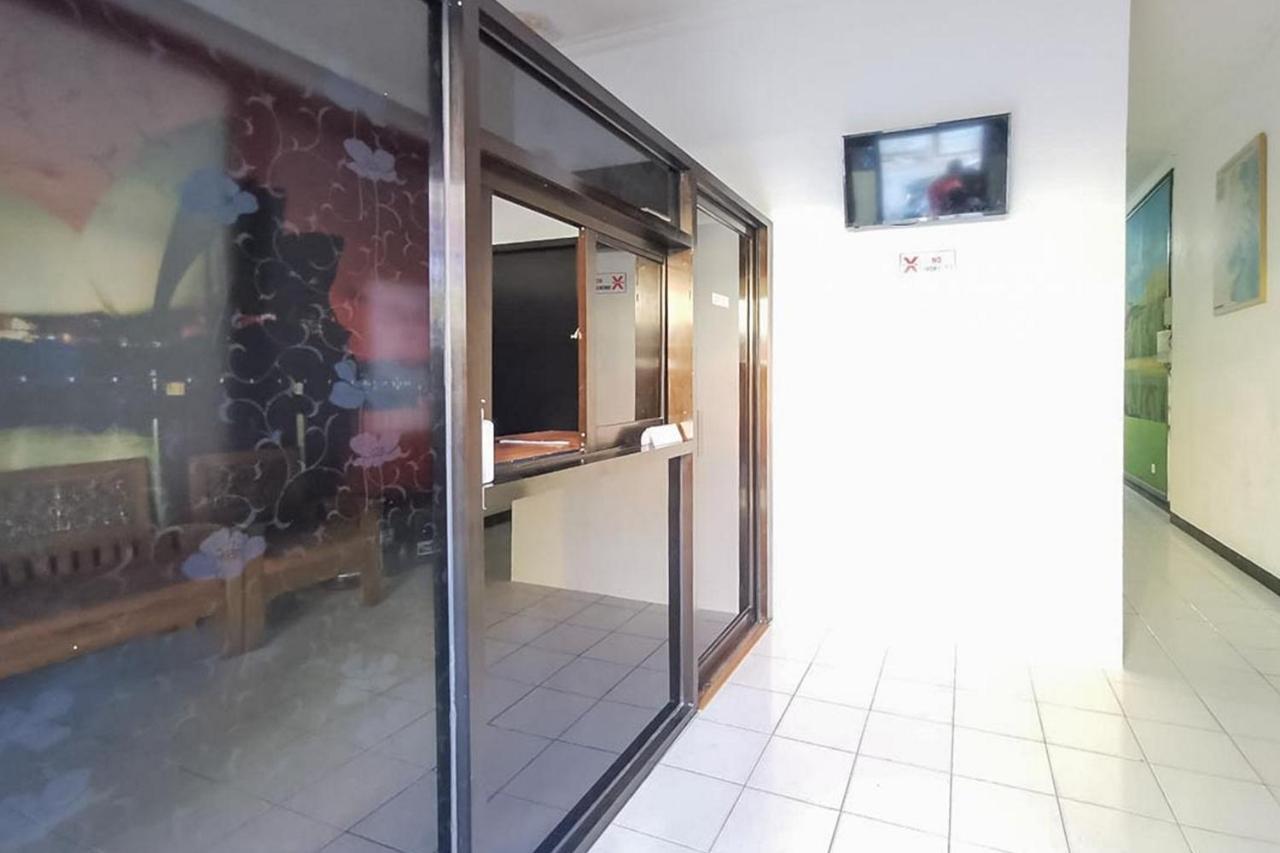 Good Sleep Balikpapan Mitra Reddoorz Hotel Exterior foto